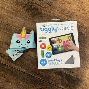 Headphones and learning toys Age 4-5